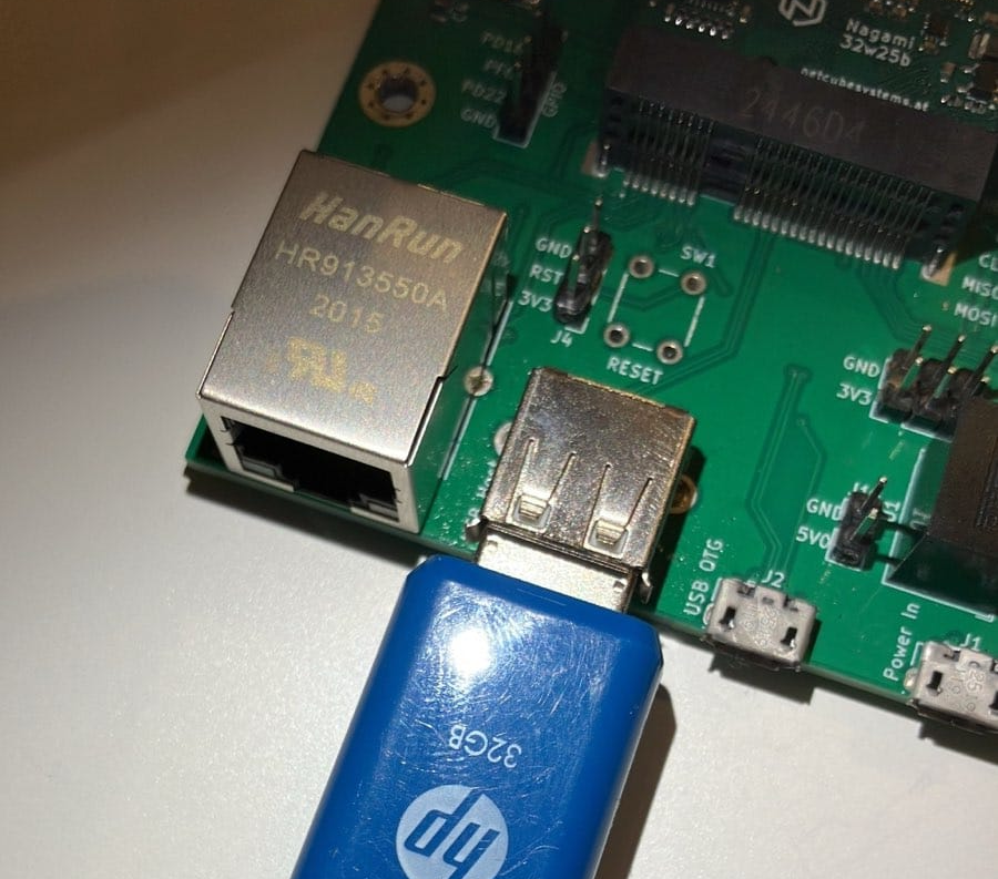 Insert USB Stick